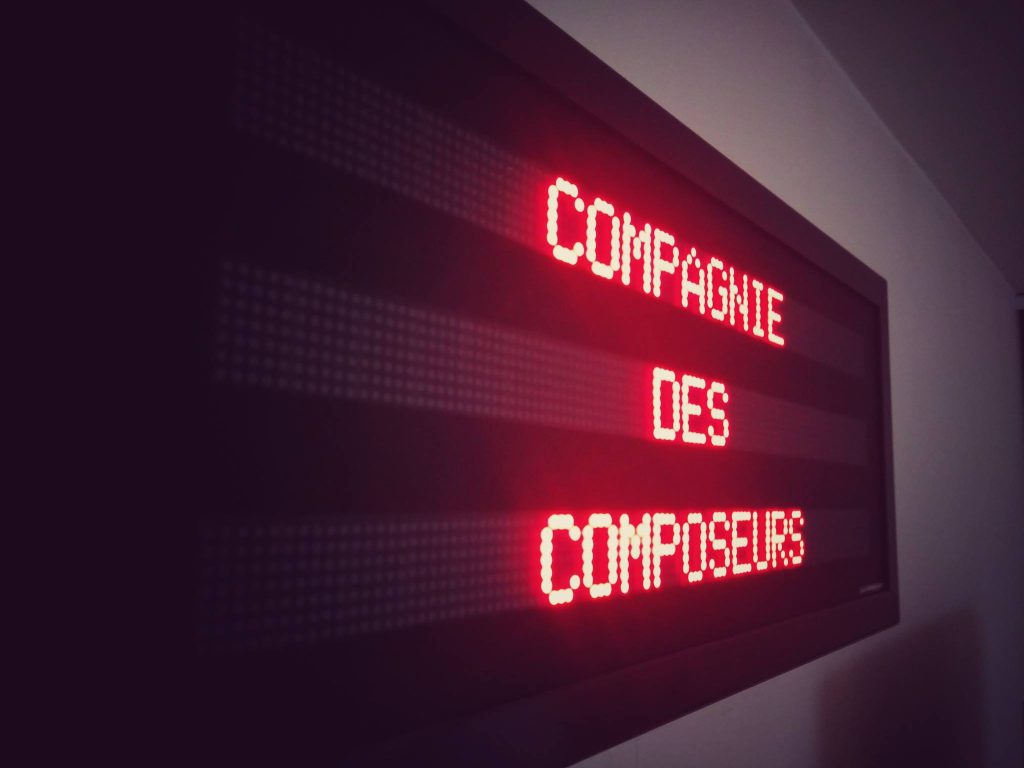 panneau-lumineux-affichage-led-8587086-3
